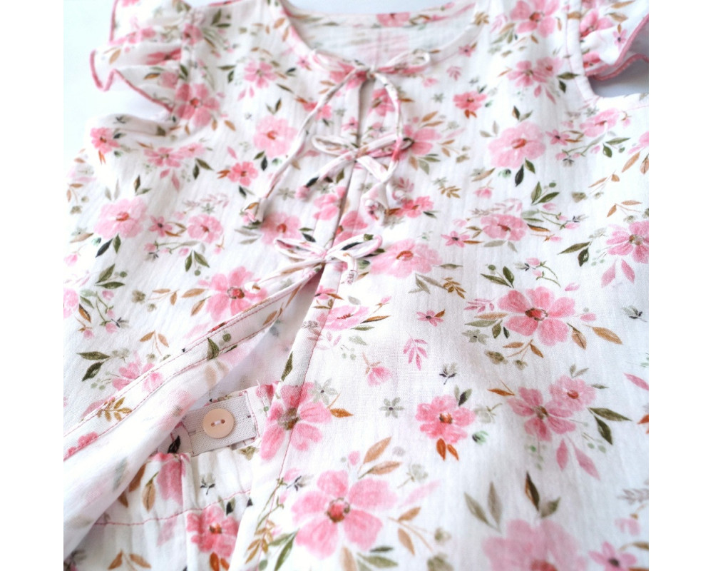 2-delt sæt i musselin med frillser i 100% bomuld, fra Tom&Lisa